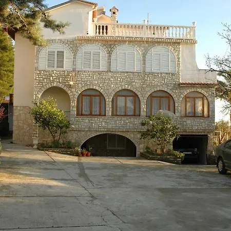 Lejlighed With Parking Space Rab - 20818