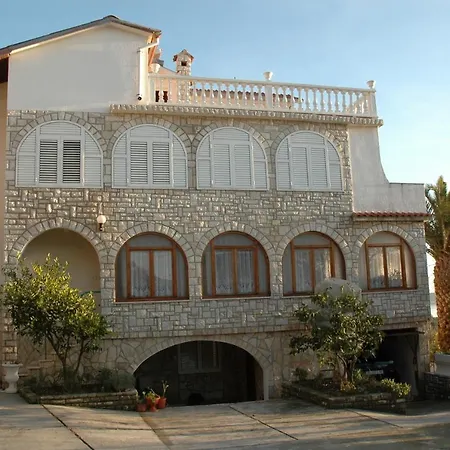 Lejlighed With Parking Space Rab - 20818 *