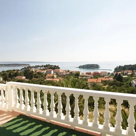 Lejlighed With Parking Space Rab - 20818 *