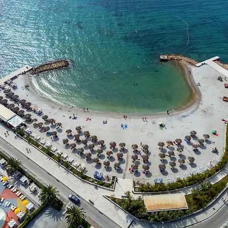 With Parking Space Rab - 20818 Lejlighed *