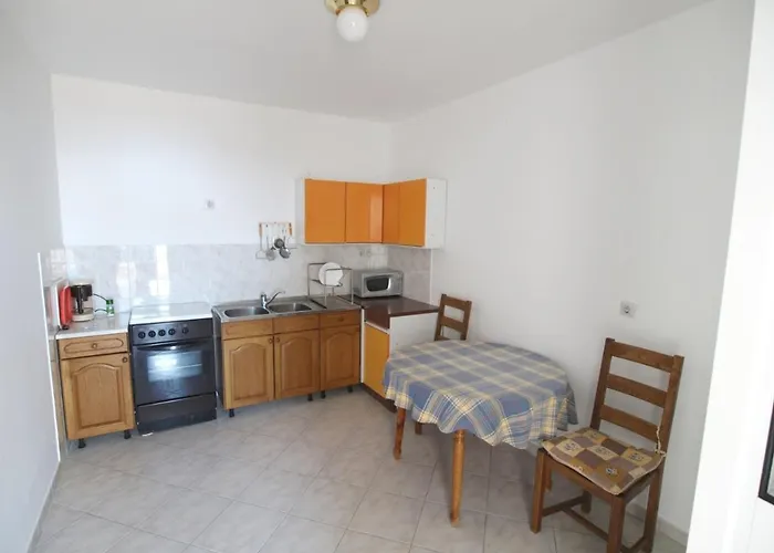 With Parking Space Rab - 20818 Apartman